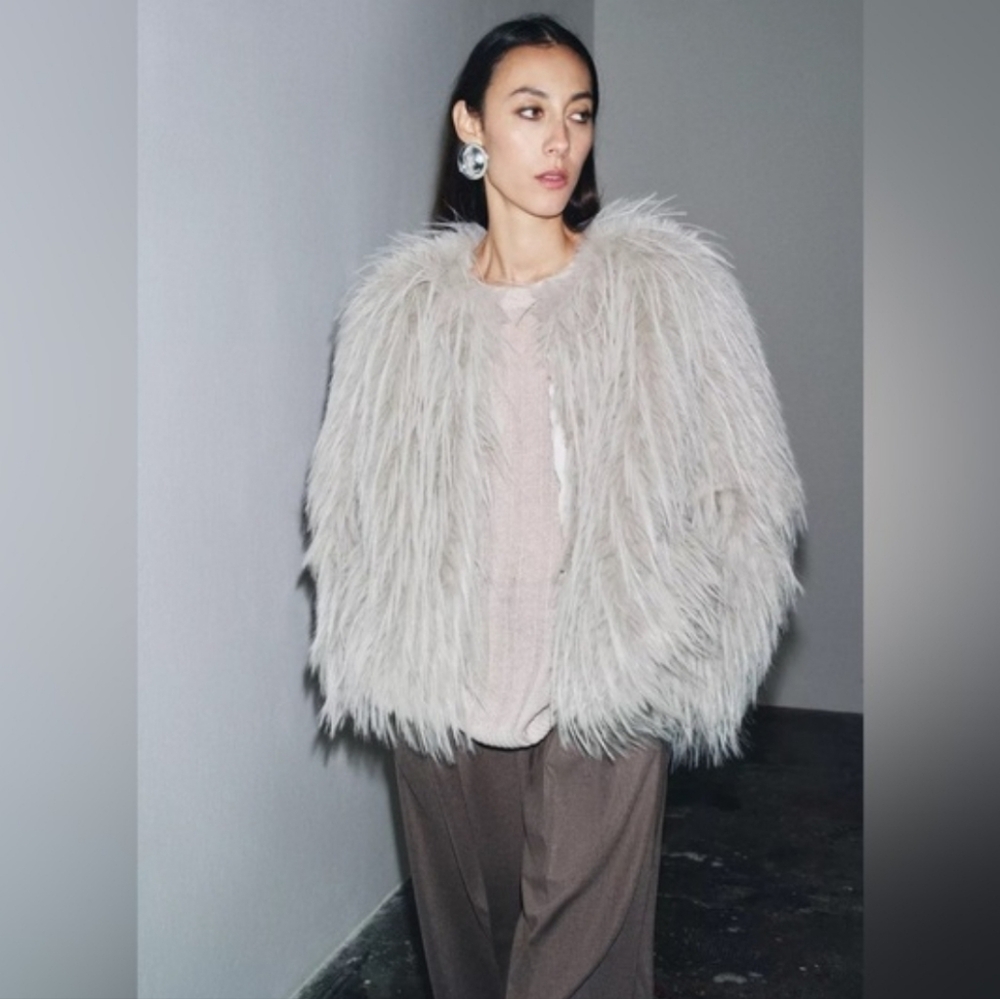 ZARA FAUX FUR GREY COAT SIZE S - Picture 12 of 16